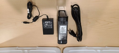 Motorola SURFboard eXtreme gaming Cable Modem DOCSIS 3.0 SB6121 199.68 Mbps - Picture 4 of 4