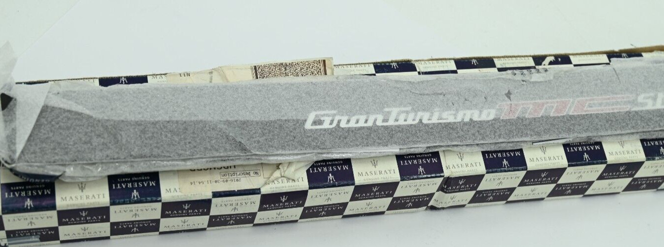 Genuine OEM Maserati GranTurismo Stradale RH Kick Plate P/N 83588200