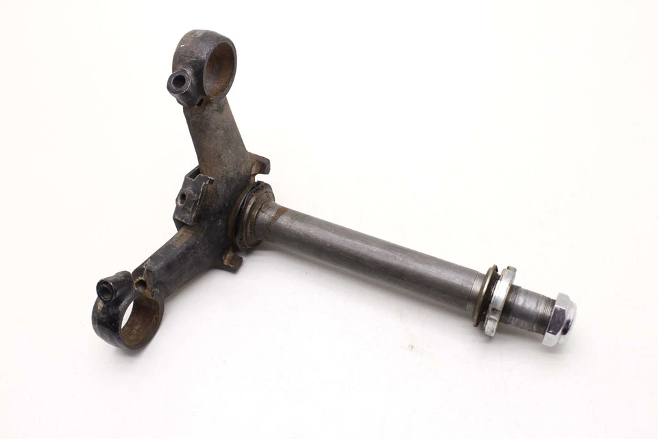 ОРИГИНАЛЬНЫЙ ЗАЖИМ ПЕРЕДНЕЙ ВИЛКИ HONDA CX500 CX500C CX500D НИЖНИЙ ТРОЙНОЙ СТЕРЖЕНЬ ДЕРЕВА R8.BX2 - Изображение 2 из 4