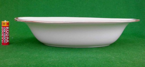 WEDGWOOD “COLORADO” PART DINNER SERVICE SELECTION. - Picture 44 of 112