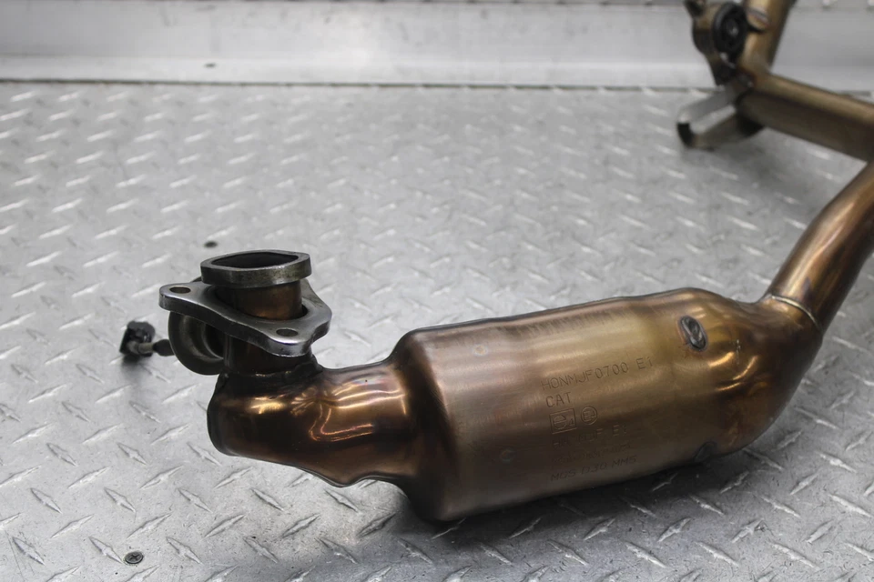 2014 HONDA CTX700N EXHAUST HEADER 18150-MJF-A01 Foto 4 de 4