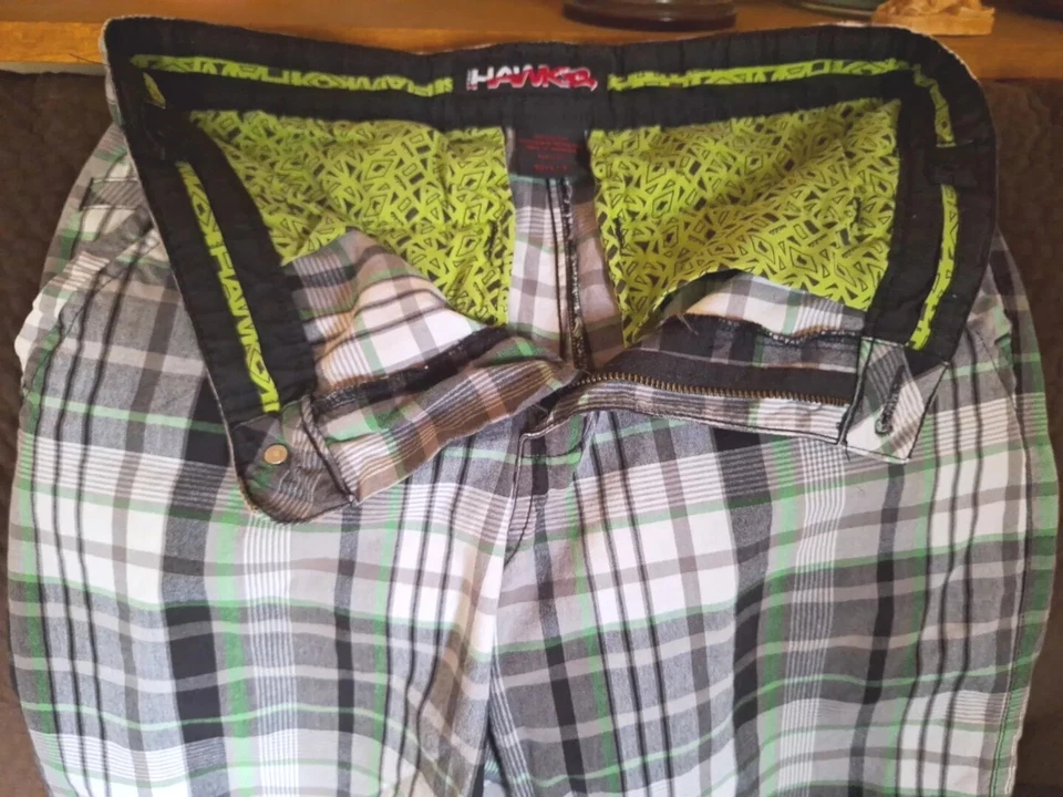 Tony Hawk Performance Boys Shorts  Multicolored Plaid Checkered 6 Pocket Size 18 - Image 4 of 4