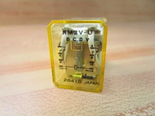 Idec RM2V-U DC6V Relay RM2VU (Pack of 3)
