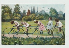 Bébés multiples . Fantaisie enfants . A vélo. Le Tandem . CPA 3546