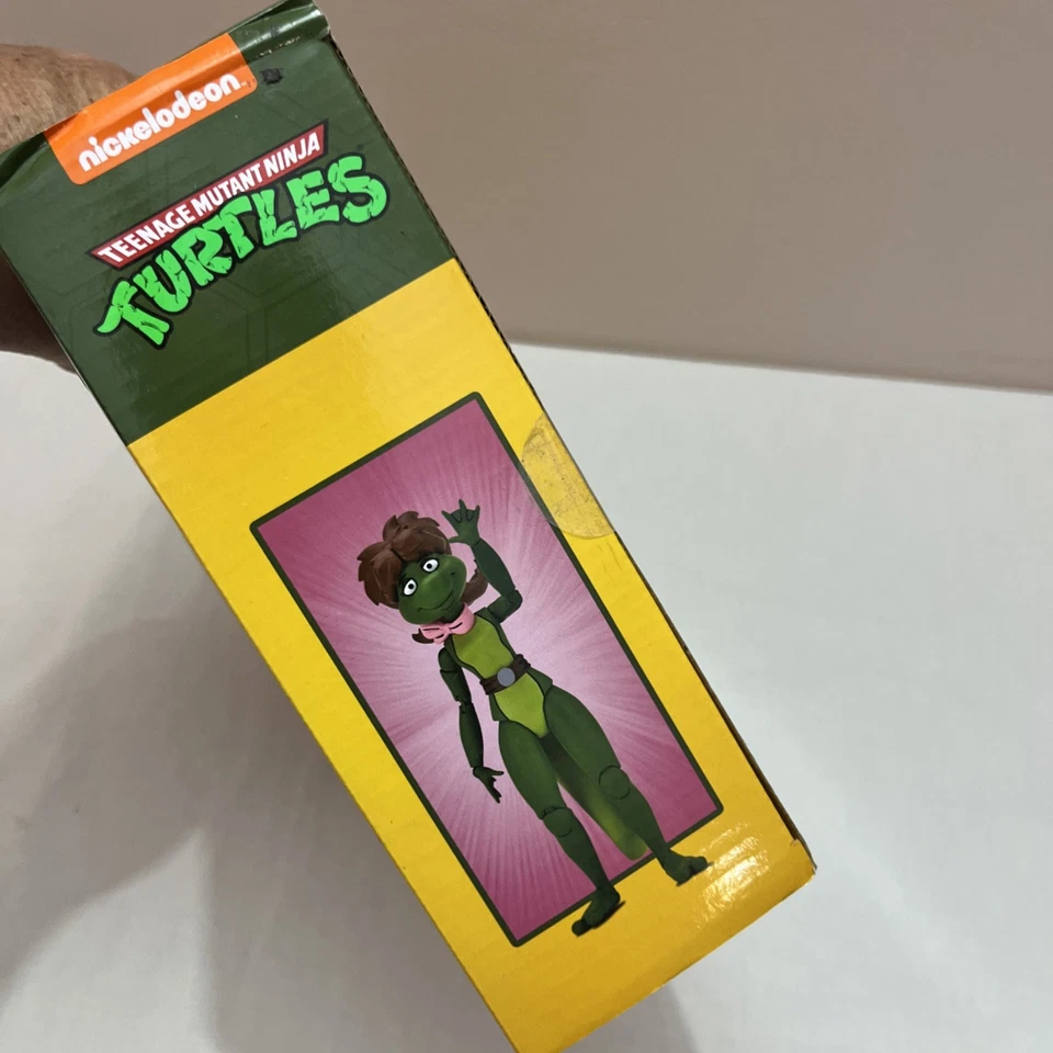 Paquete de 2 figuras de acción coleccionables de Nickelodeon NECA TMNT Dirk Savage y Mona Lisa Foto 3 de 4