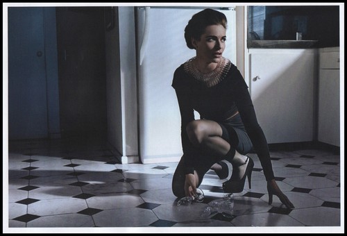 High Heels G Rossi Magazine Print Ad Women Fashion Long Legs shoes 2010-EC