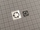 6 x srebrne naklejki z logo Ubuntu Linux na obudowę komputera i super pakiet kluczy