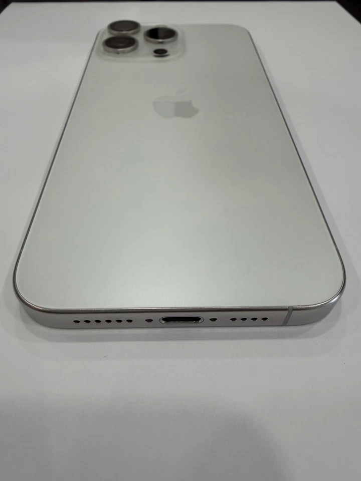 iPhone 15 Pro Max OEM оригинальный задний корпус рамка замена с деталями белый A - Изображение 2 из 4