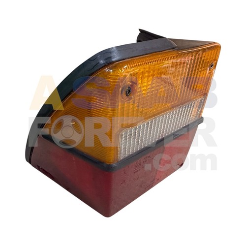 Saab 900 Classic LEFT Rear DRIVER Hatch Tail Light Assembly 8585333 OEM USED - Picture 2 of 11