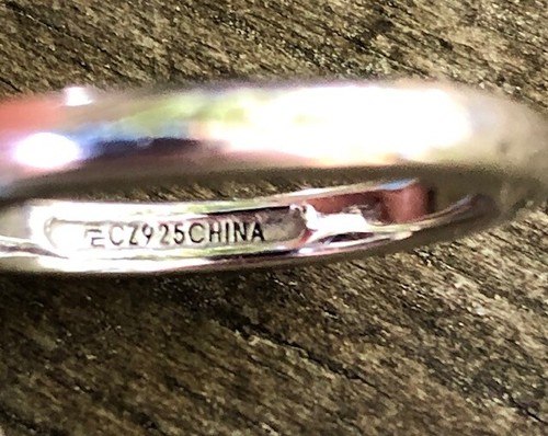 QVC Diamonique® Ring simuliert CZ lila Farbe Sterlingsilber - Größe 5 NEU! - Bild 6 von 6