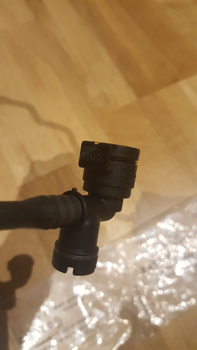 New Genuine BMW MINI Expansion Tank Hose 17127617366 eBay