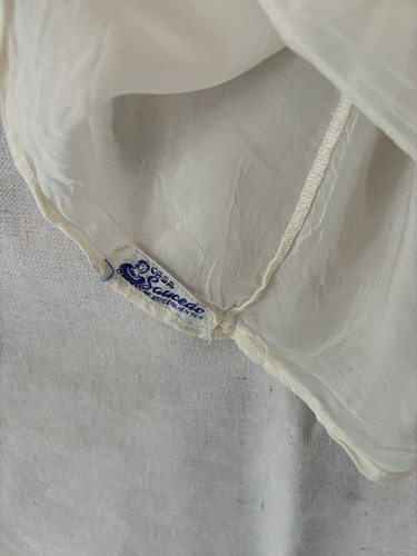 Vintage 40s Ivory Sheer Embroidered Mexican Penny Lane Blouse Casa Saucedo S/M - Picture 13 of 16