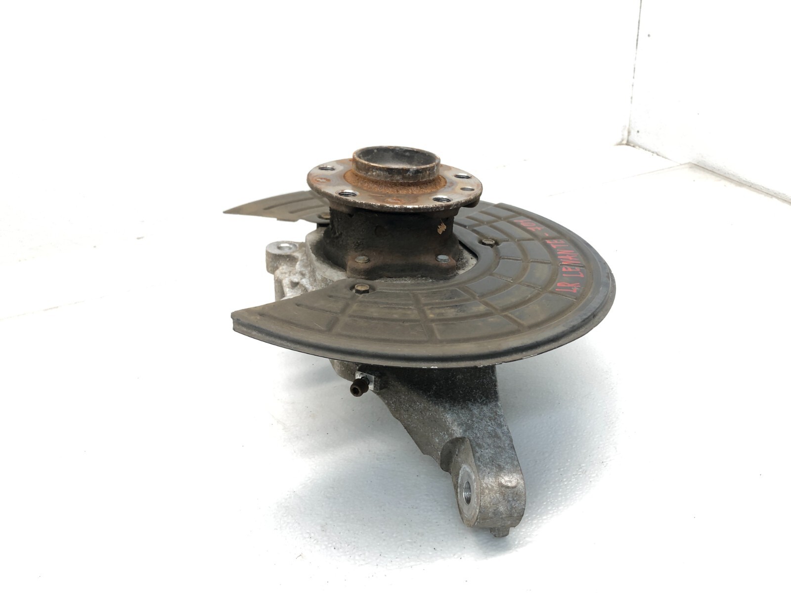 2017-2020 MASERATI LEVANTE AWD LEFT DRIVER REAR SPINDLE KNUCKLE HUB OEM 25K