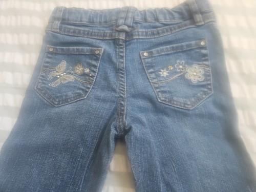Arizona Jean Co girls Size 5 Regular Embroidered blue jeans - Picture 7 of 9