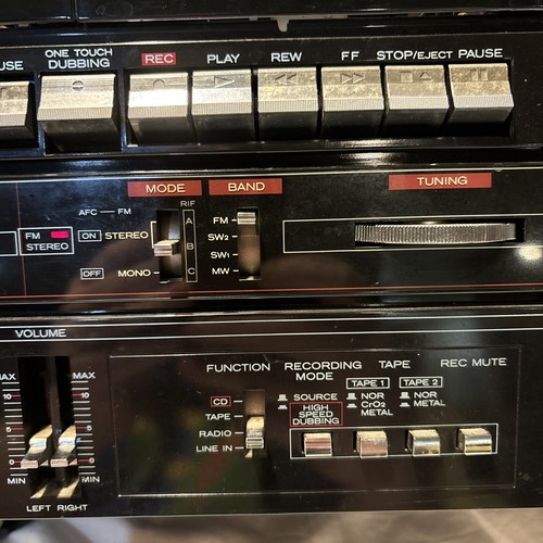 Hitachi TRK-555W Portable Component System High Quality Stereo Vintage BoomBox - Picture 8 of 21