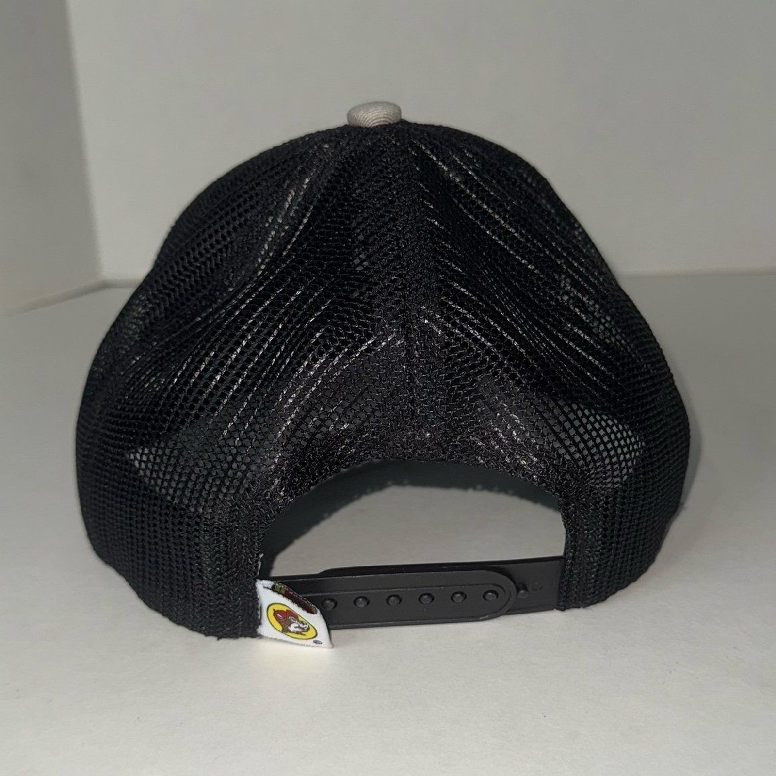 Bucees Black Cap Buc-ees Patch Adjustable Mesh Sn… - image 6