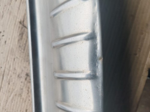 PORSCHE CAYENNE 955 HECKKLAPPE HECKKLAPPE UNTEN CHROM ZIERLEISTE - Bild 2 von 3