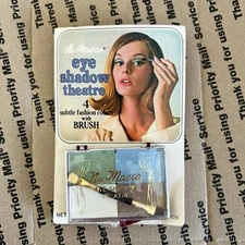 Vintage Nu-Masca Eye Shadow Theatre Compact Brand New.