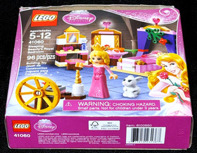 NEW! LEGO DISNEY 41060 SLEEPING BEAUTY'S ROYAL BEDROOM / PRINCESS / DAMAGED BOX
