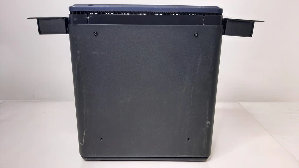 DROBO B800i 8-Bay iSCSI SAN Storage Enclosure - NO HDDs #3 - Image 3 of 4