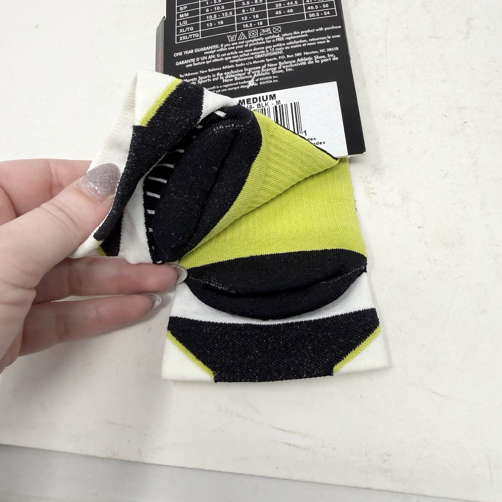 VTG New Balance Running Socks Green Black Logo Sz M 1 Pair Ankle Lycra thumbnail 8