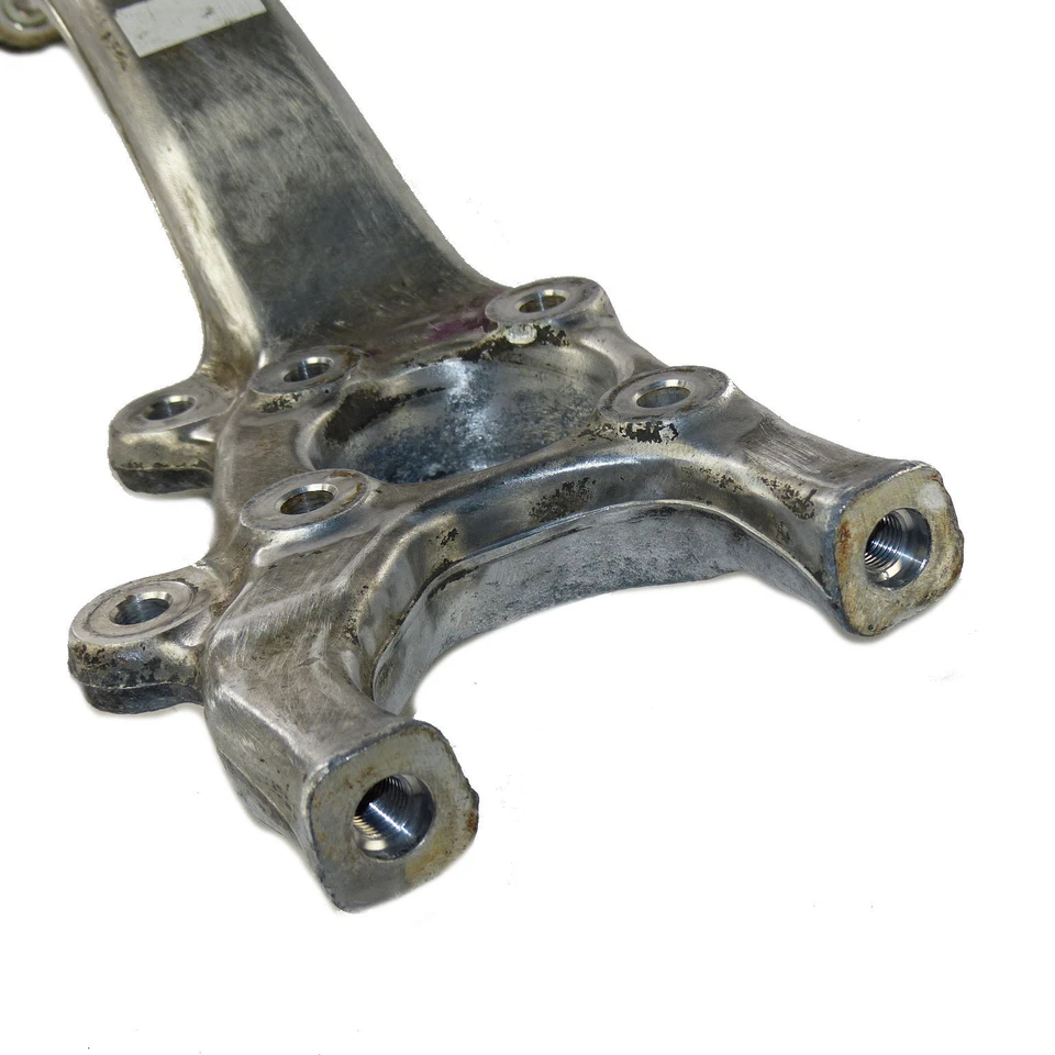 Lexus IS II XE2 III XE3 Mozzo Ruota Sinistro 43202-53010 Braccio Oscillante - Immagine 3 di 4