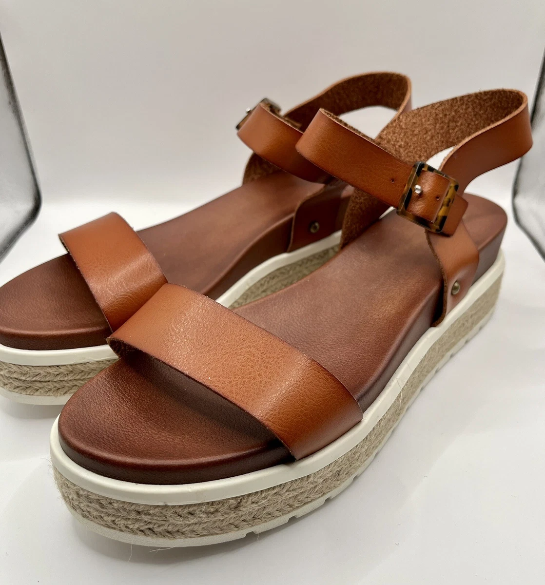 Mia wedge hotsell heels