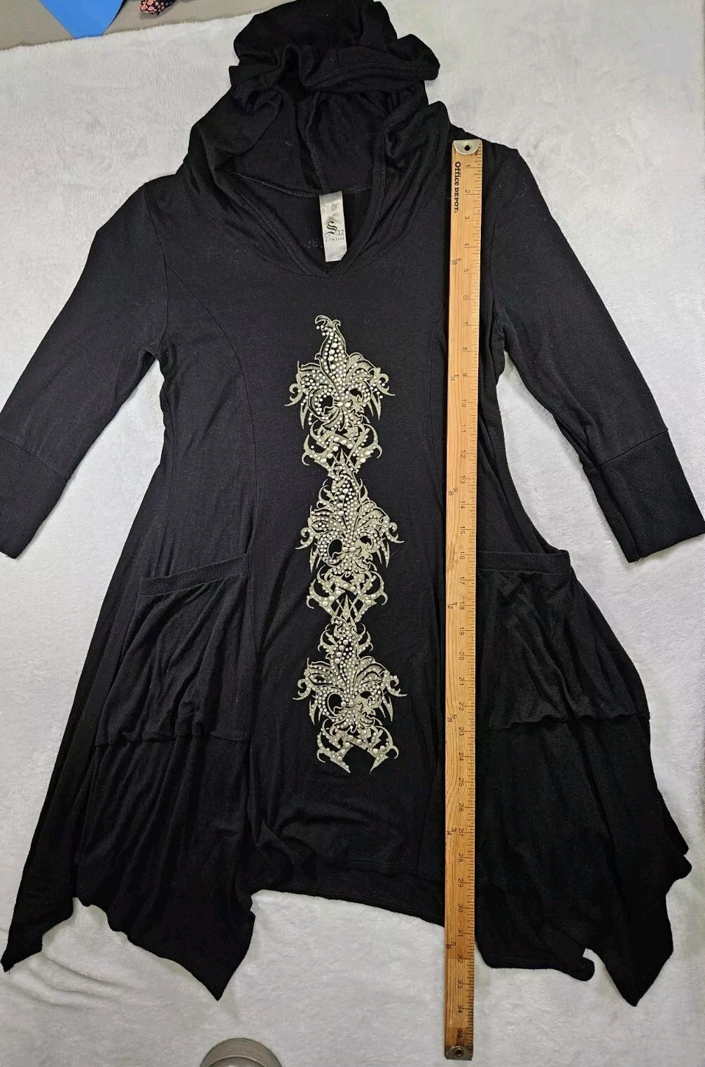 Picture 6 of 12