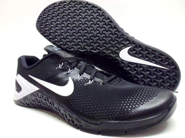 nike metcon size 4