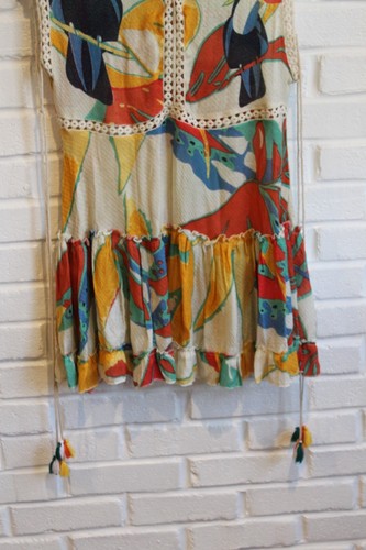 Z&L EUROPE Dress Medium Tassel Tie Lace Trim Tiered Mini Tucan Print V Neck - Bild 4 von 11