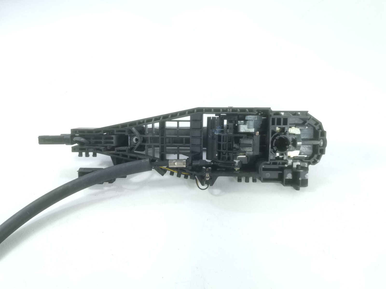 17-20 MASERATI Levante REAR RIGHT PASSENGER DOOR HANDLE ACTUATOR LOCK 670101185