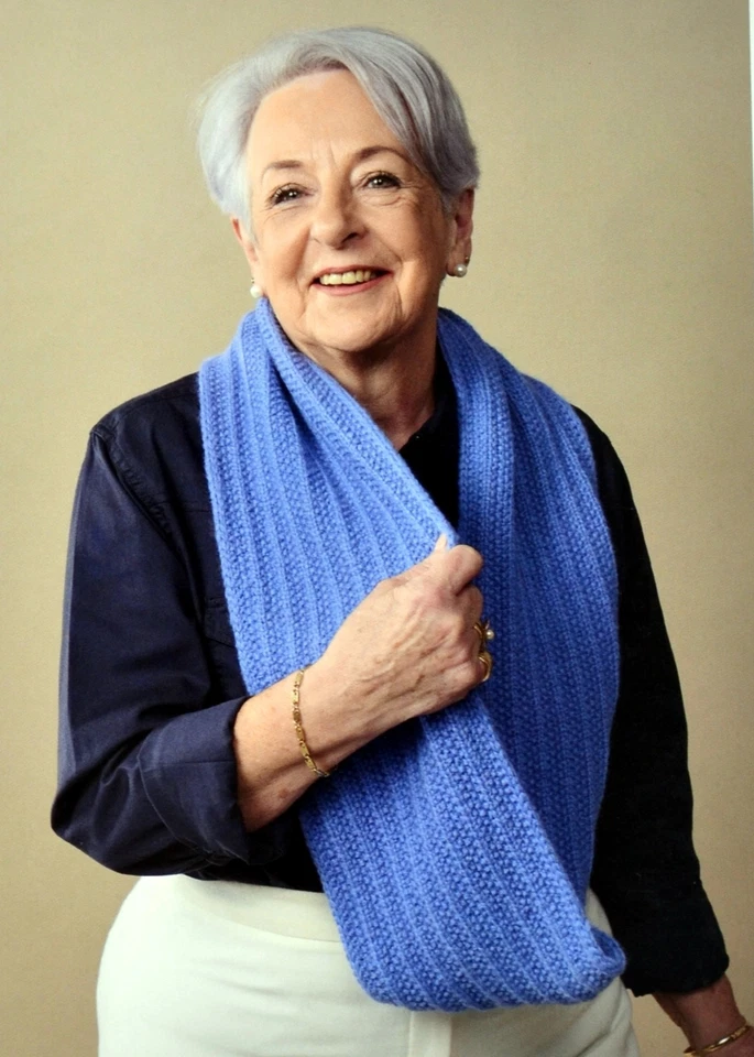 Patons Comfort and Style 8 Ply Knitted Top Down & Scarf - Image 2 of 2