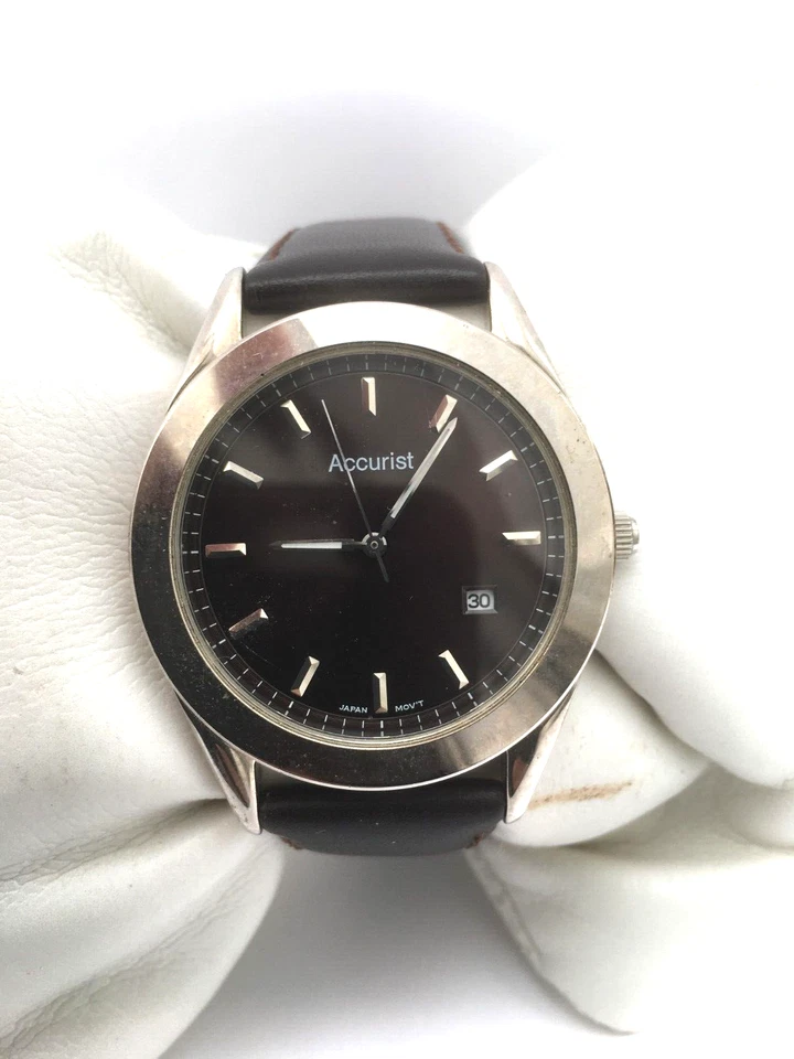 Accurist Mens 30 MT WR Date Leather Strap Watch MS440 - image 3 of 4