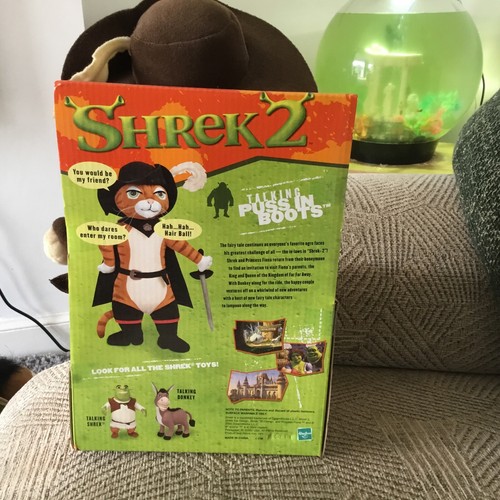 Shrek 2 - Puss In Boots Interactive Talking Plush New - Picture 3 of 4