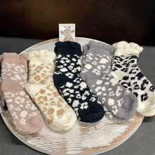 Coral Velvet Fuzzy Socks Fits Women  s 4 -6
