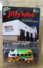 Johnny Lightning Jiffy Lube 66 Volkswagen Samba Bus 164 Diecast Rubber Tires