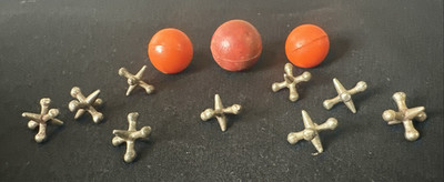 9 VINTAGE HEAVY METAL JACKS W/ 2 RUBBER BALLS ~THESE ARE VERY OLD