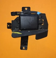 17-19 ELANTRA BLIND SPOT RH RADAR SENSOR W/BRACKET OEM 95821-F2001