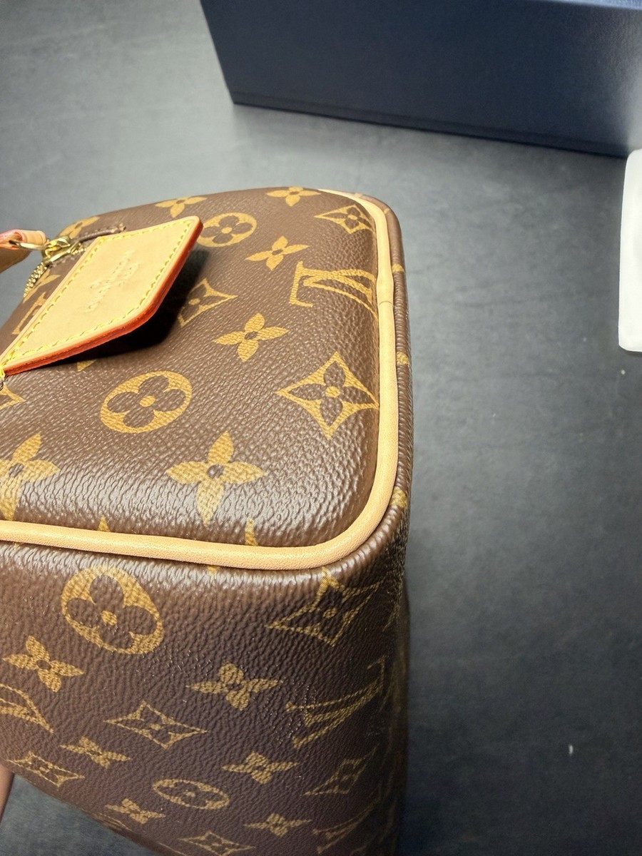Louis Vuitton Monogram Dopp Kit Toiletry Bag M44494 Monogram