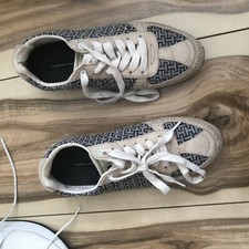 Tommy Hilfiger Casual Sneakers AU 8 1/2 - 5 Items free postage AU only 