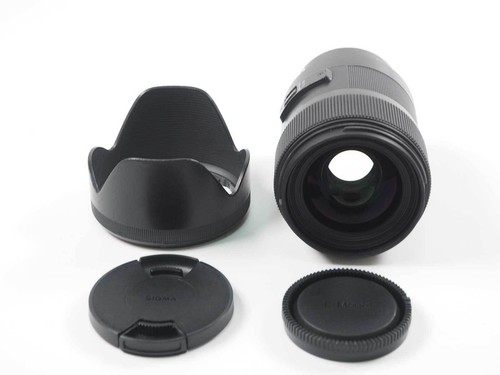 Sigma Art 35mm f/1.4 DG HSM Lens for Sony E mount 95%NEW - Picture 11 of 13