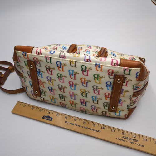 Borsa grande Dooney & Bourke 1975 bianca con DB multicolore - Foto 6 di 7