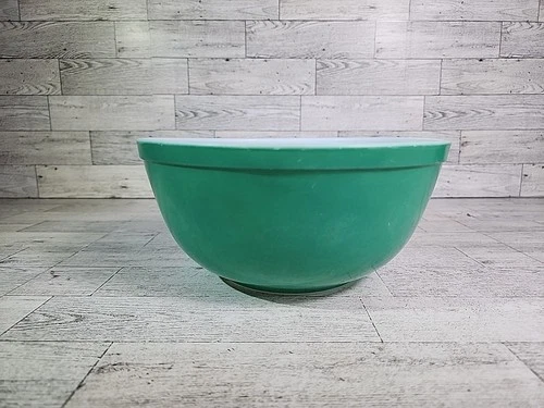 Pyrex 403 Green Mixing Bowl Nesting 8.5" Primary Colors 2.5 Quart Vintage USA