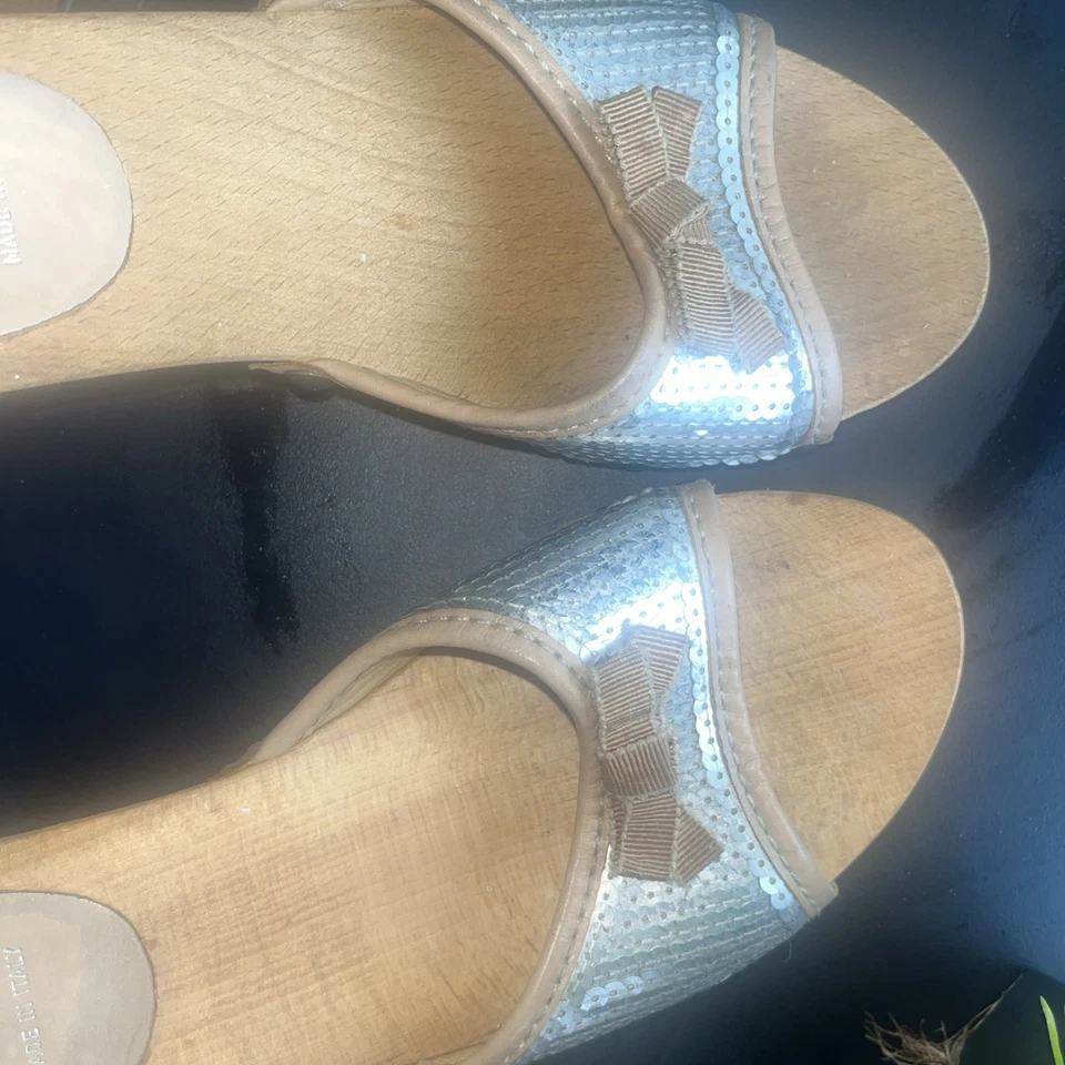 Sandalias Zuecos Miu Madera Lentejuelas Tachonadas 38.5 Italia Vintage Y2K Tacones OBO  Foto 3 de 4