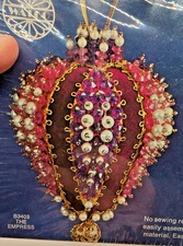 Walco THE EMPRESS Boxed Vtg Sequin Bead Christmas Ornament Craft Kit Purple