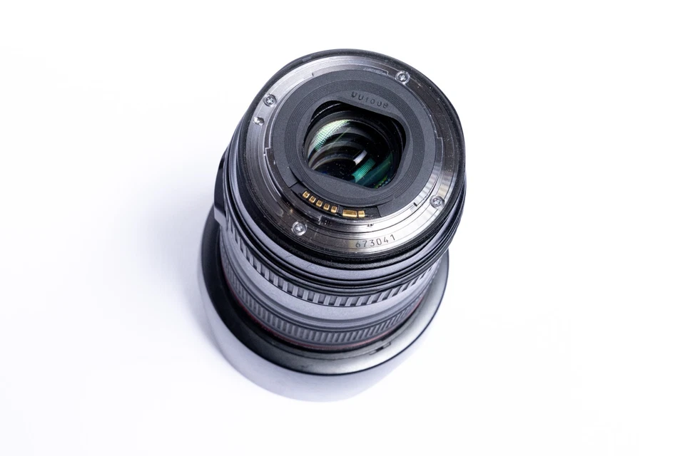 Canon EOS 5D Mark IV + zoom Canon 24-105 f:4 L IS USM + flash 580EX II - Photo 4/4