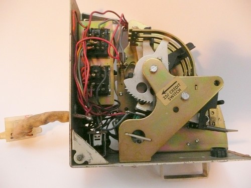WURLITZER 3400 / 3410 / 3460 JUKEBOX part sale: CREDIT UNIT, CABLE, & HOLDER - Imagen 4 de 6