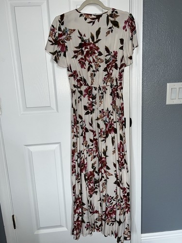 Long Flower Wrap Dress - 第 3/4 張圖片