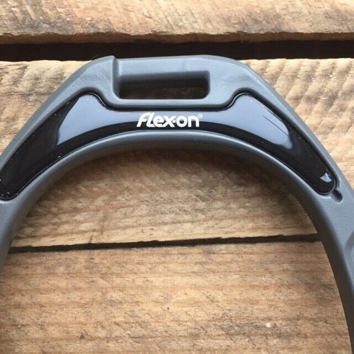 Flex-on "Green" Composite Stirrups w Inclined Ultra Grip Tread, GREY & WHITE - Picture 4 of 5