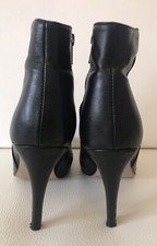 H&M Stiefeletten Schuhe High Heels  Gr.39 Schwarz